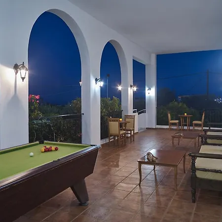 Aparthotel Athena